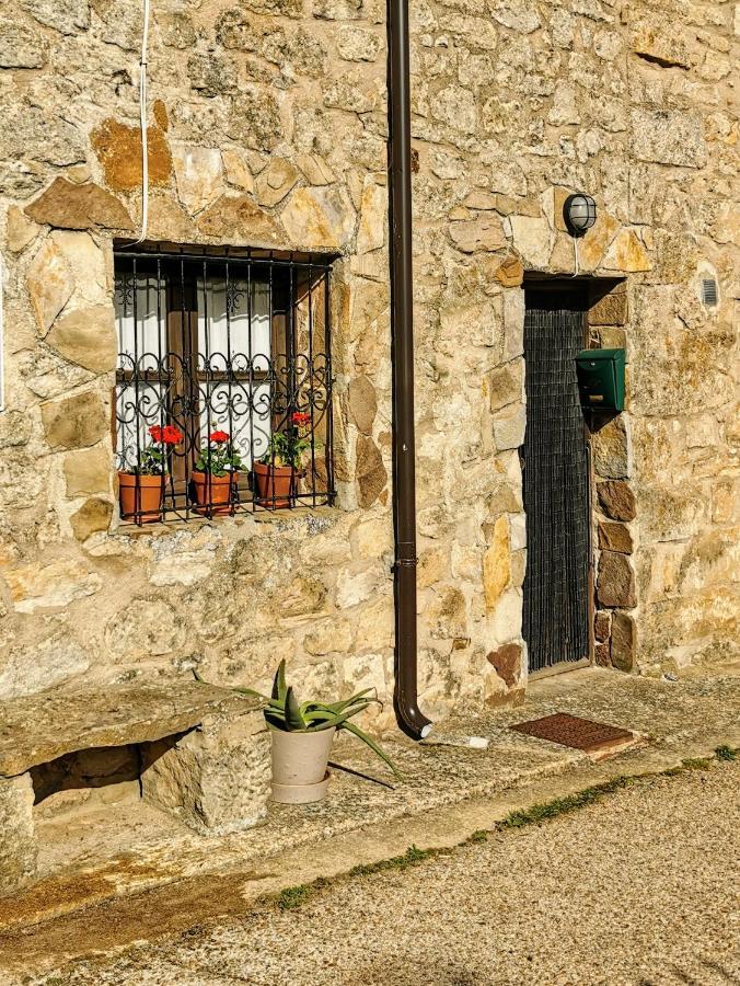 Casa independiente y completa con una habitación Venta de Cidones Exterior foto