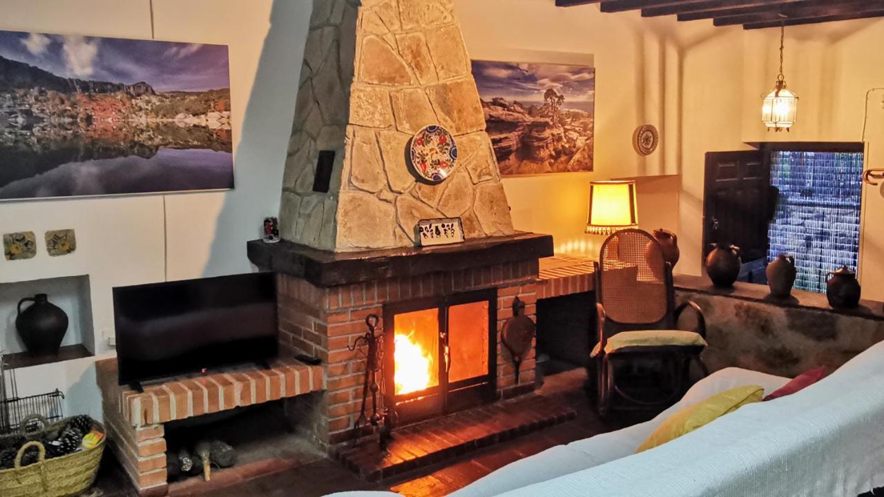 Casa independiente y completa con una habitación Venta de Cidones Exterior foto